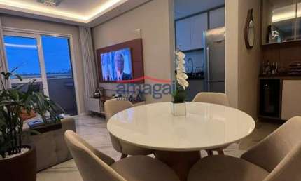 Apartamento com 2 quartos à venda no Jardim Santa Maria, Jacareí  por R$ 390.000