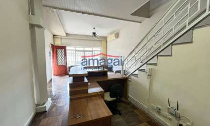 Sala comercial à venda no Centro, Jacareí  por R$ 925.000