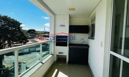 Apartamento com 3 quartos para alugar no Jardim Califórnia, Jacareí  por R$ 4.000