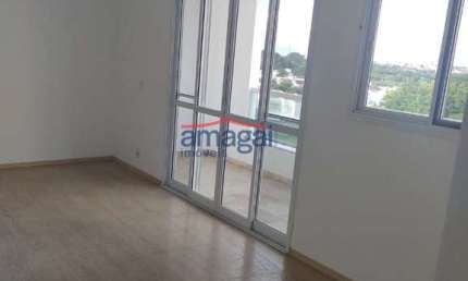 Apartamento com 2 quartos para alugar no Jardim Paraíba, Jacareí  por R$ 1.700