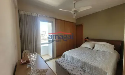 Apartamento com 2 quartos à venda no Centro, Jacareí  por R$ 375.000