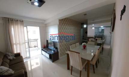 Apartamento com 2 quartos para alugar no Parque Residencial Aquarius, São José dos Campos  por R$ 3.500