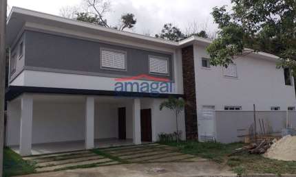 Casa com 4 quartos à venda no Jardim Jacinto, Jacareí  por R$ 1.278.000