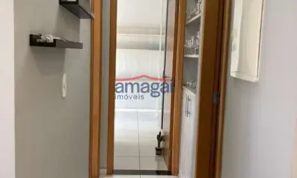 Apartamento com 2 quartos à venda no Centro, Jacareí  por R$ 365.000