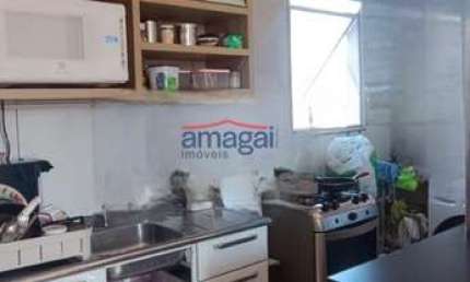 Apartamento com 2 quartos para alugar na Cidade Jardim, Jacareí  por R$ 1.350