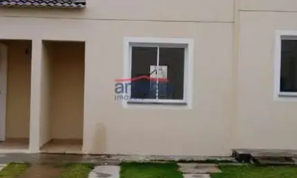 Casa em condomínio fechado com 2 quartos para alugar no Jardim Colônia, Jacareí  por R$ 1.350