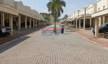 Casa em condomínio fechado com 2 quartos à venda no Jardim Primavera, Jacareí  por R$ 450.000
