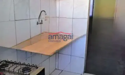 Apartamento com 2 quartos à venda no Jardim Santo Antônio da Boa Vista, Jacareí  por R$ 80.000