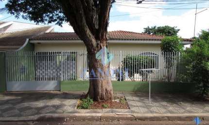 Casa com 3 quartos à venda na Avenida Pioneiro Raul Ambrósio Valente, 596, Jardim América, Maringá