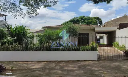 Casa com 3 quartos à venda na Rua Mitsuzo Taguchi, 1195, Vila Nova, Maringá
