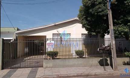 Casa com 3 quartos à venda na Rua Frei Caneca, 294, Jardim Liberdade, Maringá