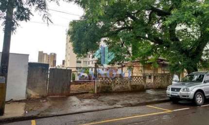 Terreno à venda na Rua Padre Vieira, 310, Zona 07, Maringá