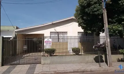 Casa com 3 quartos à venda na Rua Frei Caneca, 294, Jardim Liberdade, Maringá
