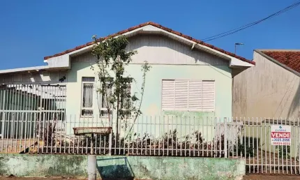Casa com 2 quartos à venda na Rua Pioneiro Carlos Poppi, 708, Jardim Liberdade, Maringá