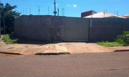 Chácara / sítio à venda na Rua José Toral Querubim, 1715, Conjunto Habitacional Requião, Maringá