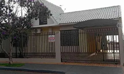Casa a venda, Jardim America, Maringa, PRAvalia permutas por terrenos, veiculos e imoveis em Curitiba.
