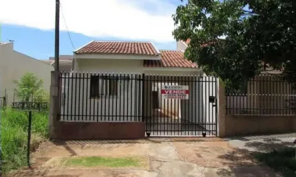 Casa com 3 quartos à venda na Rua Pioneiro Jurandyr Schelles, 420, Jardim Dias I, Maringá