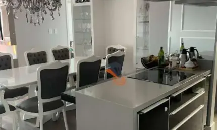 Apartamento com 3 dormitórios à venda, 96 m² por R$ 1.300.000,00 - Canto - Florianópolis/SC