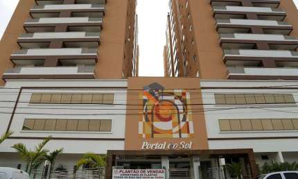 Apartamento com 3 dormitórios à venda, 107 m² por R$ 680.000,00 - Barreiros - São José/SC