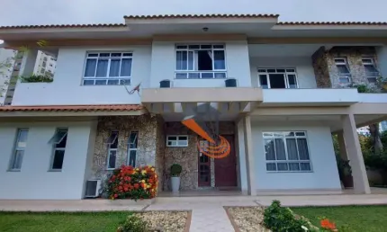 Casa com 5 dormitórios à venda, 500 m² por R$ 2.500.000,00 - Jardim Cidade de Florianópolis - São José/SC