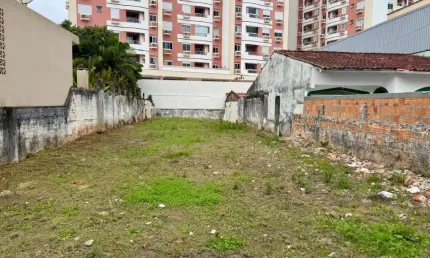 Terreno à venda na Rua José Victor da Rosa, 873, Barreiros, São José