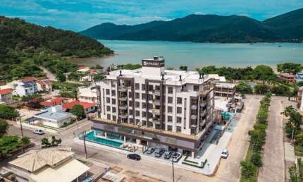 2 Dormitórios,  1 Suite,  1 Vaga,  em Praia Grande Imóvel Residencial em Governador Celso Ramos