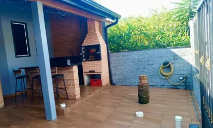 Casa geminada de 03 dormitórios em potecas - são josé/sc