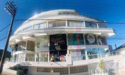 Sala comercial à venda na Rua Vera Linhares de Andrade, 2201, Córrego Grande, Florianópolis por R$ 340.000