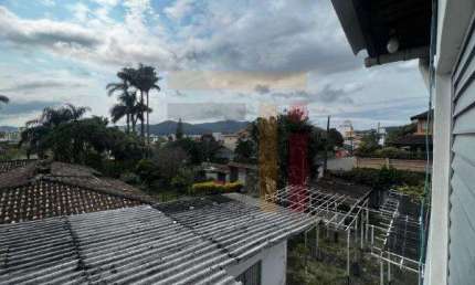 Casa com 3 quartos à venda na Rua Álvaro Ramos, 310, Trindade, Florianópolis por R$ 750.000