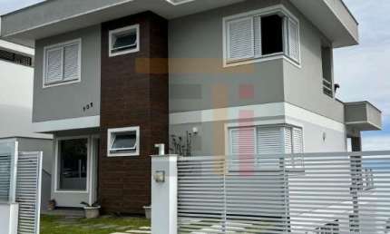 Casa com 3 quartos à venda na Rua José Nazareno Coelho, 105, João Paulo, Florianópolis por R$ 3.000.000