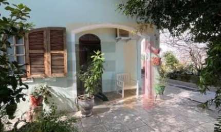 Casa com 4 quartos à venda na Rua Alba Dias Cunha, 208, Trindade, Florianópolis por R$ 950.000