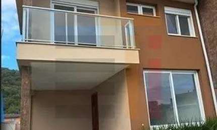 Casa com 3 quartos à venda na Rodovia Doutor Antônio Luiz Moura Gonzaga, 2545, Rio Tavares, Florianópolis por R$ 1.450.000