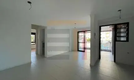 Apartamento com 2 quartos à venda na Rua Xangrilá, 808, Barreiros, São José por R$ 685.000