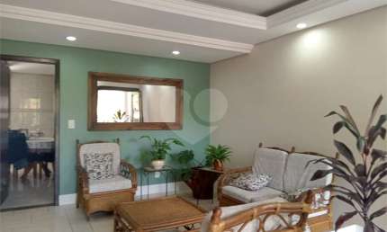 Casa com 3 quartos à venda na Beco do Nunes, Alto Petrópolis, Porto Alegre