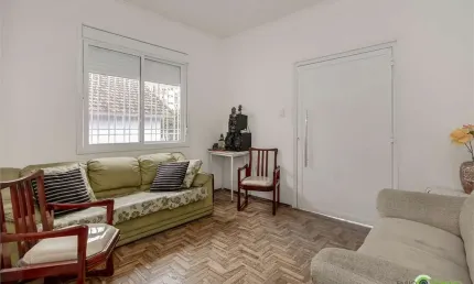 Casa com 3 quartos à venda na Avenida dos Cubanos, Partenon, Porto Alegre
