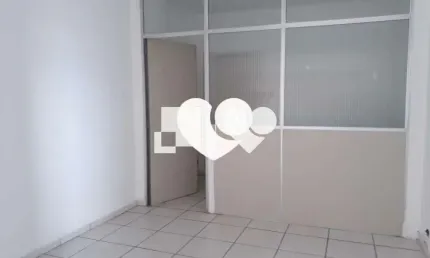 Salas à venda ou para locação em Centro Histórico - RS
