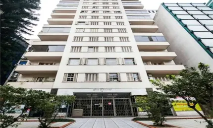Apartamento com 3 quartos à venda em Centro Histórico - RS