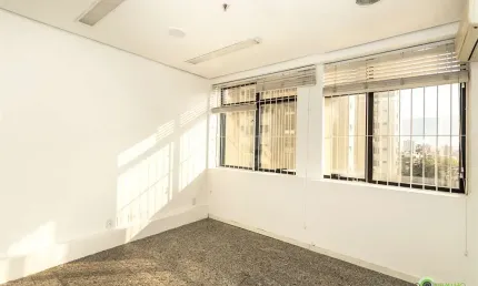 Sala comercial à venda na Avenida Carlos Gomes, Auxiliadora, Porto Alegre