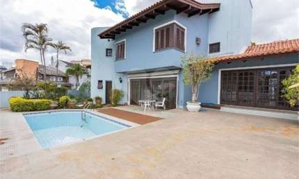 Casa com 4 quartos à venda ou para locação em Chácara Das Pedras - RS
