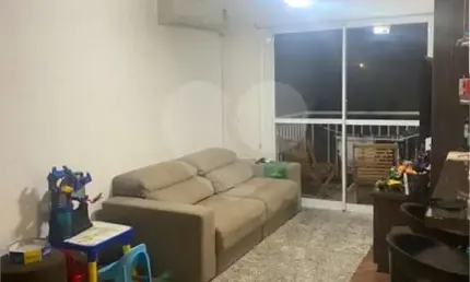 Apartamento com 3 quartos à venda em Vila Ipiranga - RS