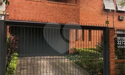 Casa com 5 quartos à venda na Rua São Manoel, Rio Branco, Porto Alegre