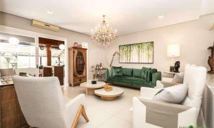 Casa com 4 quartos à venda em Chácara Das Pedras - RS