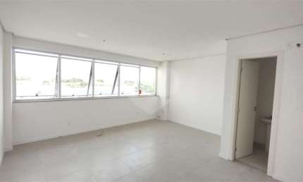 Sala comercial para alugar na Avenida Centenário, Centro, Gravataí