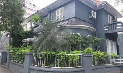 Casa com 3 quartos à venda na Rua Quintino Bocaiúva, Rio Branco, Porto Alegre