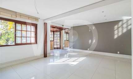 Casa com 4 quartos à venda na Avenida Iguassu, Petrópolis, Porto Alegre