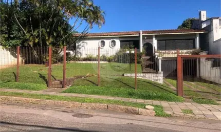 Casa com 4 quartos à venda na Avenida Jacuí, Cristal, Porto Alegre