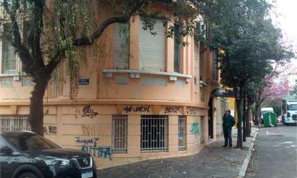Salas à venda ou para locação em Centro Histórico - RS