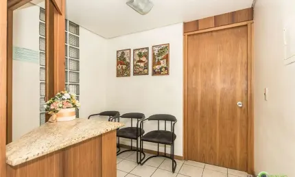 Sala comercial para alugar na Avenida Taquara, Petrópolis, Porto Alegre