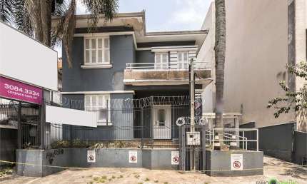 Sobrado com 3 quartos à venda ou para locação em Rio Branco - RS