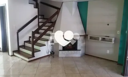 Casa com 3 quartos à venda na Rua Doutor Egydio Michaelsen, Cavalhada, Porto Alegre